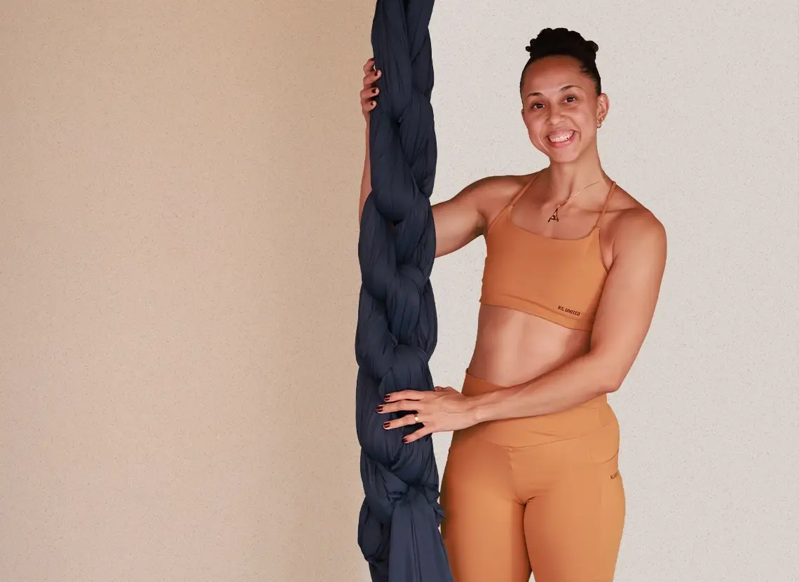 Tecido Acrobático - Aerialismo - Aulas e tutoriais e curso de tecido acrobático